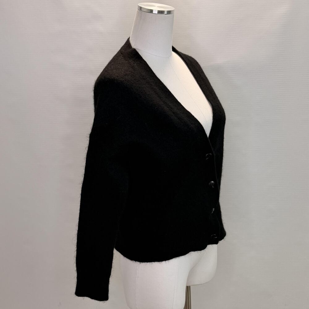 Lululemon Slim Fit Cardigan Sweater Womens Large Black Alpaca Blend V Neck